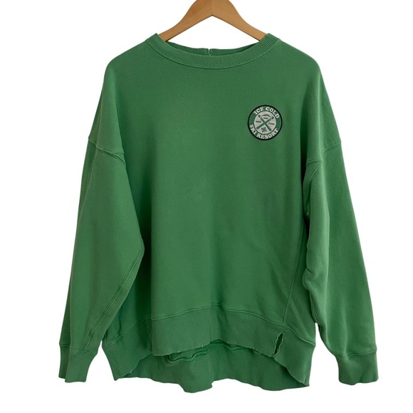 aerie Tops - Aerie The Chill Sweatshirt Green Ice Cold Ski Resort Patches Womens Medium